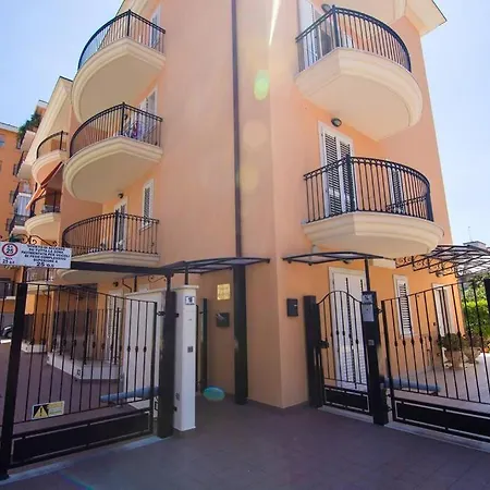 דירה Bilocale Damiani A Due Passi Dal Mare סן בנדטו דל טרנטו