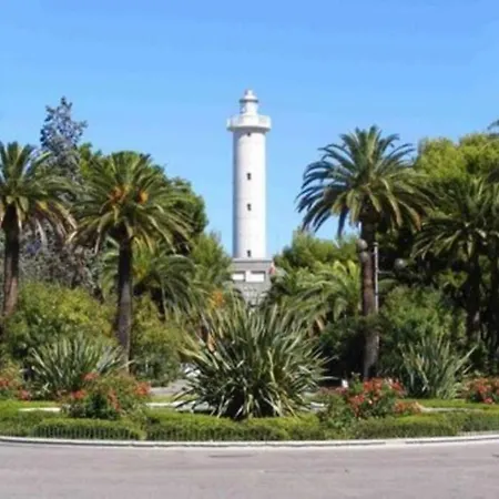 Bilocale Damiani A Due Passi Dal Mare דירה *